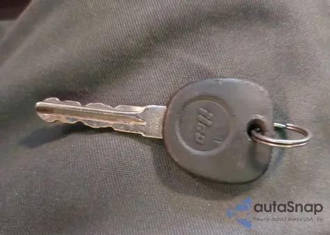 2008 Pontiac Grand Prix из США, поврежденный, VIN 2G2WP552881163996